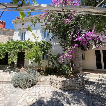 Villa Giulia ลิทซ์ยัน ภายนอก รูปภาพ